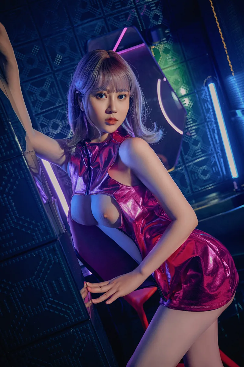 年年Nnian NO.032 赛博女孩 CyberGirl [44P-697MB]