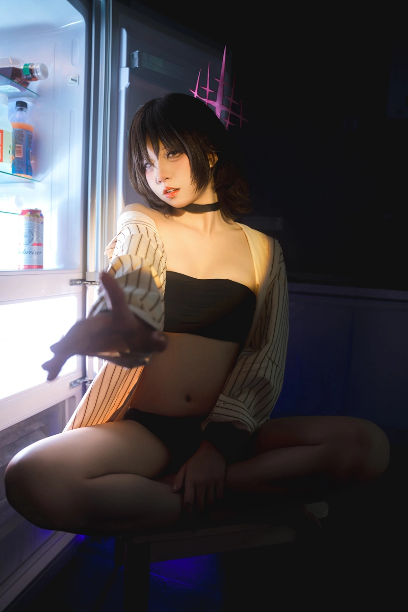 纸悦Etsu_ko 蔚蓝档案-戒野美咲泳装 [28P-405MB]